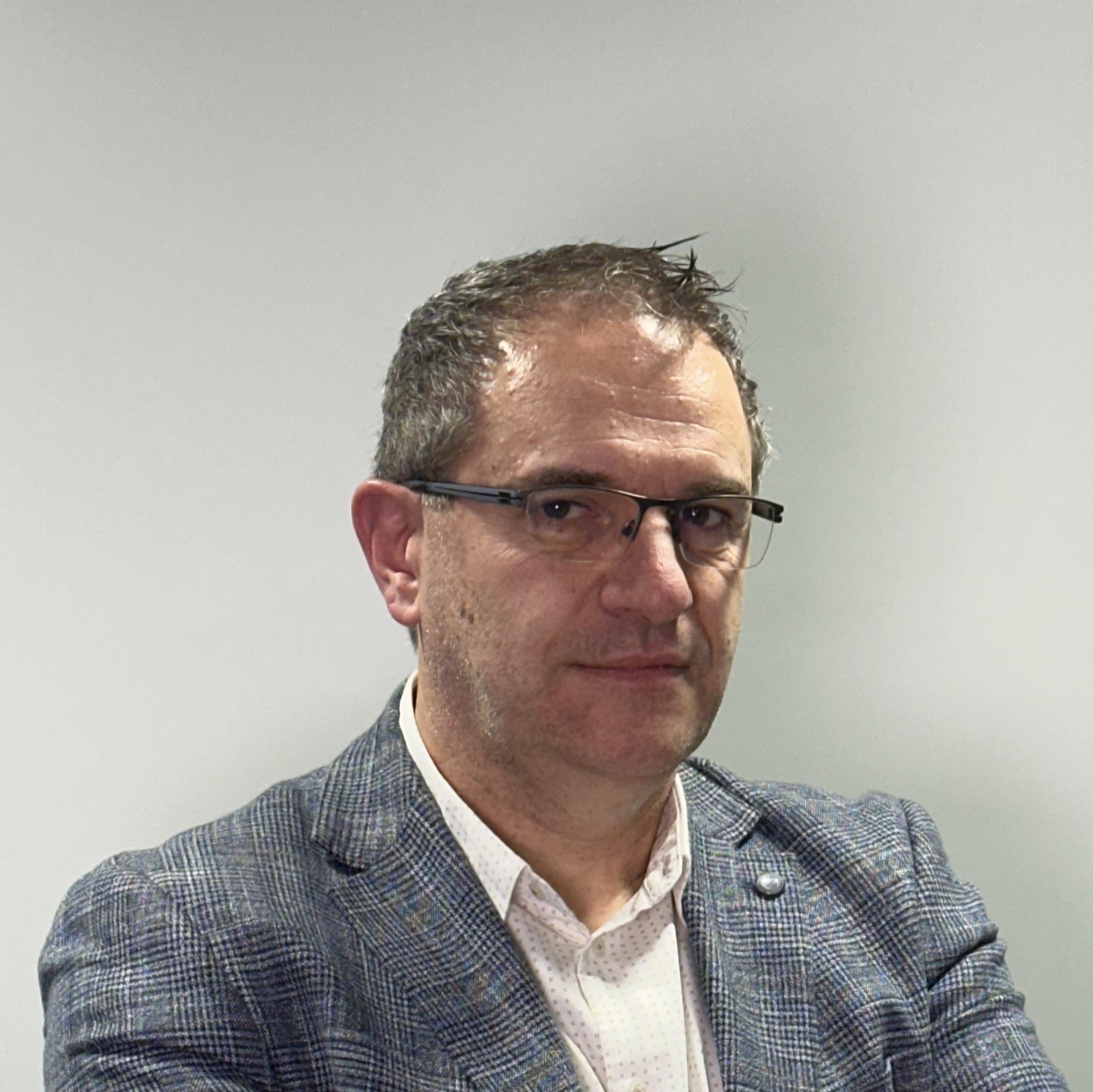 Luc-Maroni-portrait_Lens